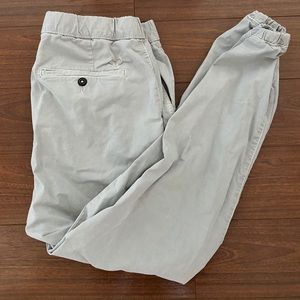 American Eagle Grey Jogger pants